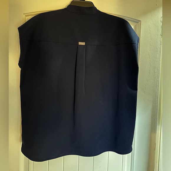 Figs Rafaela Top - Picture 3 of 3